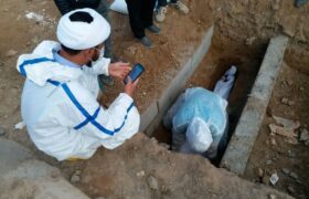 تصویری رپورٹ| ایران کے مقامی ہسپتالوں میں علماء و طالبات کرونا میں مبتلا مریضوں کی خدمت میں مصروف