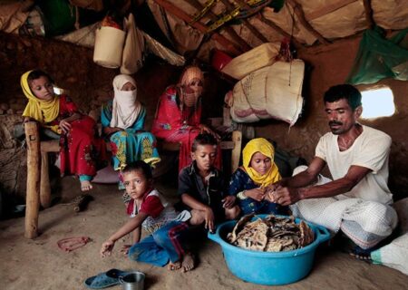 سعودی عرب نے ۸۵ ہزار یمنی بچوں کو بھوکا مار دیا