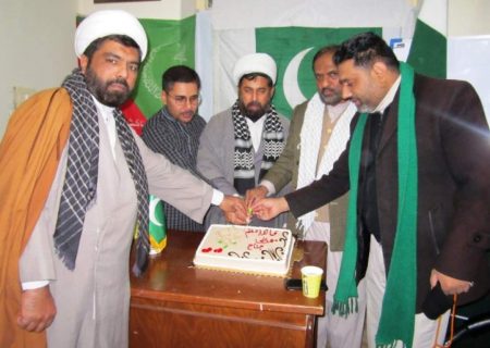 مشہد مقدس، ایم ڈبلیو ایم کے زیراہتمام بانی پاکستان قائداعظم محمد علی جناح کی سالگرہ کی تقریب، کیک بھی کاٹا گیا