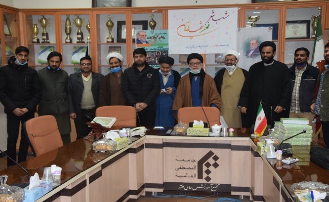 قم میں شہید ڈاکٹر محسن فخری کی یاد میں شب شعر کا انعقاد