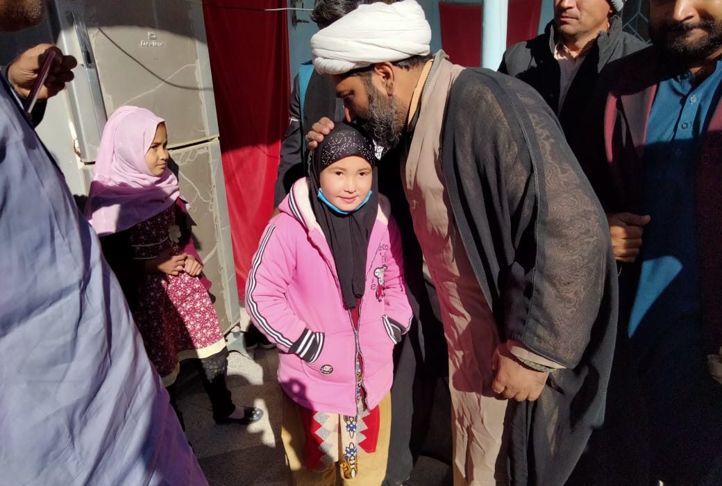 قاتل دھشت گردوں نے یزید و شمر کی تاریخ دھرائی، ایم ڈبلیو ایم کے مرکزی ترجمان کے شہداء کے گھروں پر حاضری