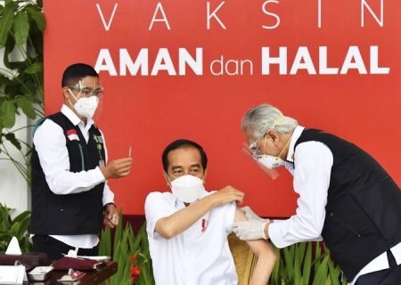 انڈونیشیا میں کورونا ویکسین کا استعمال شروع