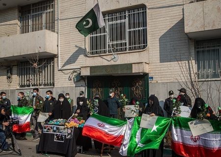 تہران میں پاکستان سے تعزیت اور سانحہ مچھ کے خلاف احتجاج،ایران پاکستان کے غم میں شریک ہے، پیغام+تصاویر