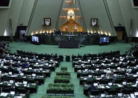پابندیاں نہ ہٹیں تو عالمی معائنہ کاروں کو نکال باہر کریں گے، ایران کا انتباہ