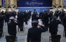 تصویری رپورٹ|رہبر معظم انقلاب اسلامی سے ایرانی فضائیہ کےکمانڈروں کی ملاقات