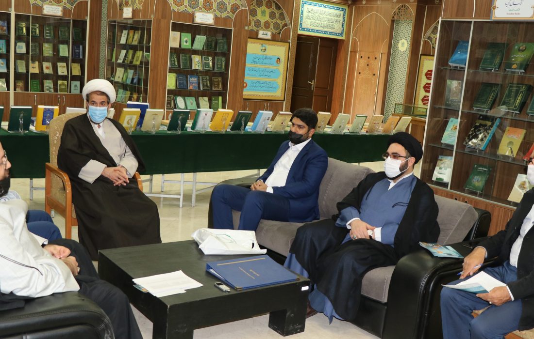 حرم امام حسین(ع)کے منتظمین کے وفد کا اسلامی تحقیقاتی فاؤنڈیشن کا دورہ