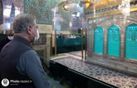 ویڈیو|وزیر خارجہ شاہ محمود قریشی کی امام رضا علیہ السلام کے روضے پر حاضری، روح پرور مناظر
