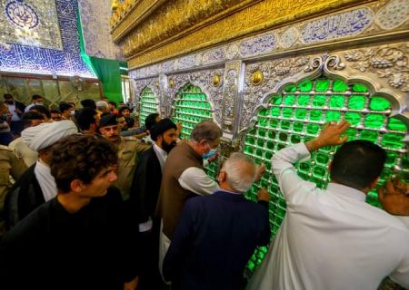 وزیر خارجہ شاہ محمود قریشی کی عراق میں امیر المؤمنین حضرت علیؑ کے روضہ اقدس پر حاضری+تصاویر