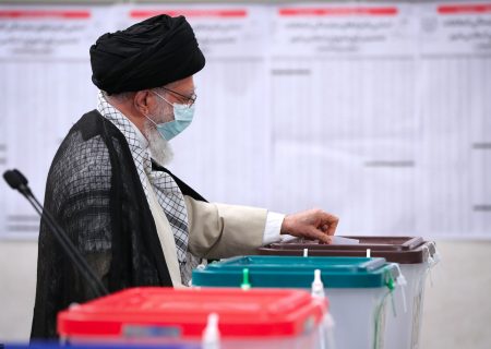 ایرانی تیرہویں صدارتی انتخابات؛ رہبر معظم انقلاب نے اپنا ووٹ کاسٹ کرلیا