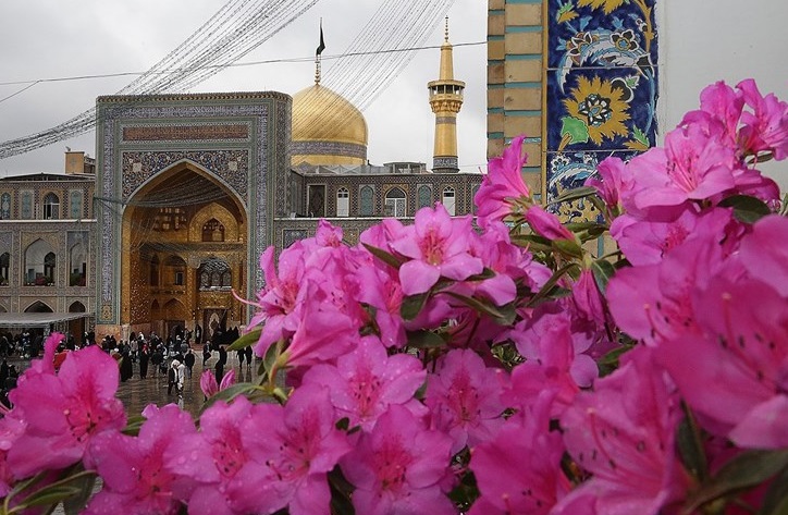 بیلا روس کی خاتون حرم مطہررضوی میں مشرف بہ اسلام