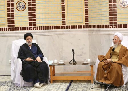 ایران کے نئے صدر آیت اللہ رئيسی کی آیت اللہ العظمی جوادی آملی سے ملاقات
