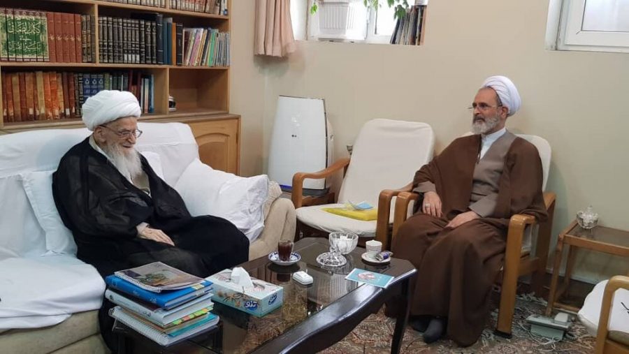 سربراہ حوزہائے علمیہ ایران کی آیت اللہ العظمی صافی گلپائگانی سے ملاقات