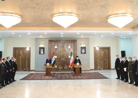 ایرانی و عراقی عوام کے دل ایک دوسرے کے لئے دھڑکتے ہیں، آیت اللہ رئیسی