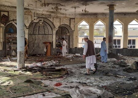 افغانستان؛ قندوز میں شیعہ مسجد پر حملہ 50 سے زائد نمازی شہید