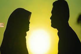 سوال: کیا مرد حجاب کے لیے بیوی بچوں پر زبردستی کر سکتا ہے؟