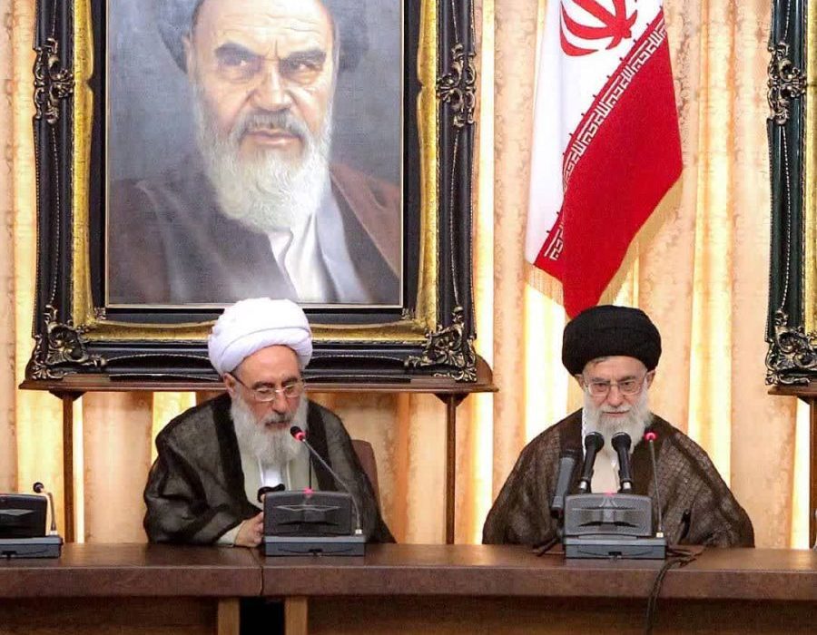 رہبر معظم انقلاب اسلامی کا آیت اللہ مجتہد شبستری کے انتقال پر تعزیتی پیغام