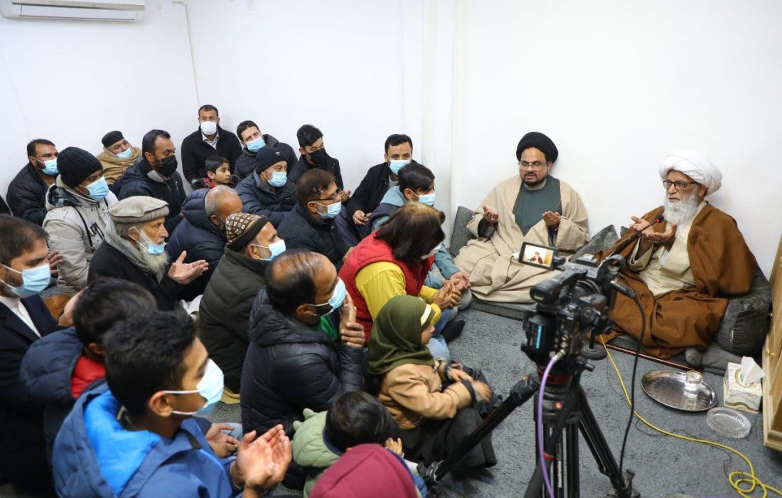 حجت الاسلام سید ابو القاسم کی اپنے وفد کے ہمراہ آیت اللہ العظمیٰ حافظ بشیر نجفی سے ملاقات