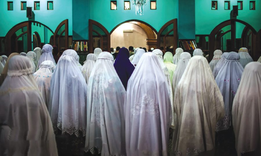 شرعی احکام: نماز جماعت میں عورتوں کی شرکت