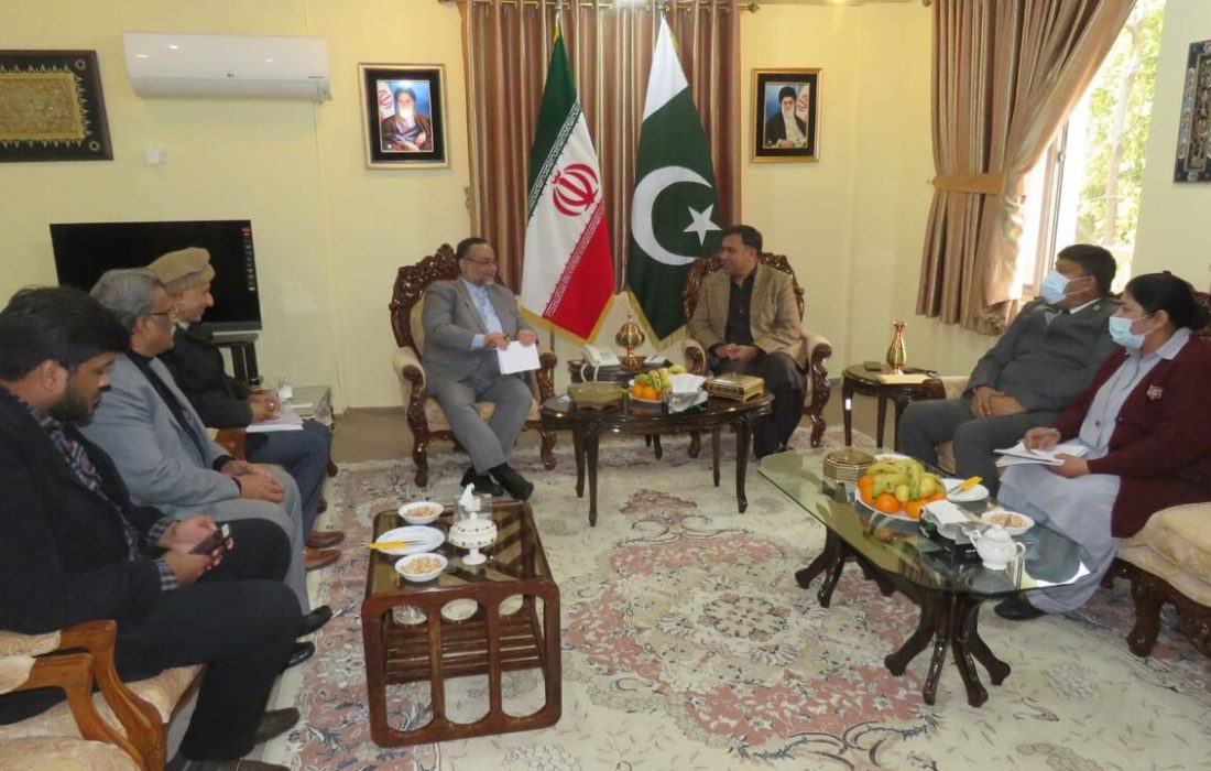 ایرانی ثقافتی مشیر اور بورڈ آف چرچز آف پاکستان کے درمیان ملاقات