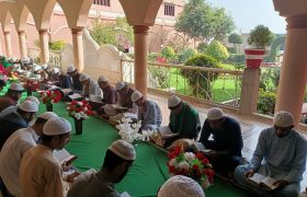 جامعہ سفینةالنجات گمبٹ میں اجتماعی قرآن کریم کی تلاوت کا اھتمام