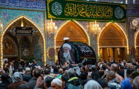 تصویری رپورٹ|آیت اللہ العظمی صافی ہزاروں اشکبار آنکھوں کے سامنے امام حسینؑ کے جوار میں سپرد خاک