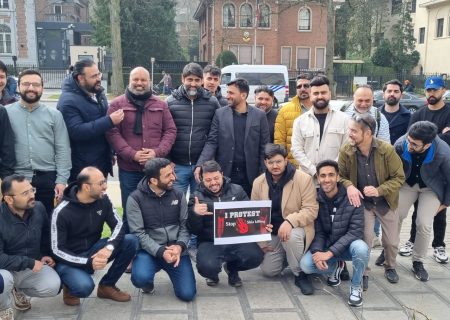 بلجیم میں سعودی سفارتخانہ کے سامنے یمنی عوام کی حمایت میں احتجاج+تصاویر