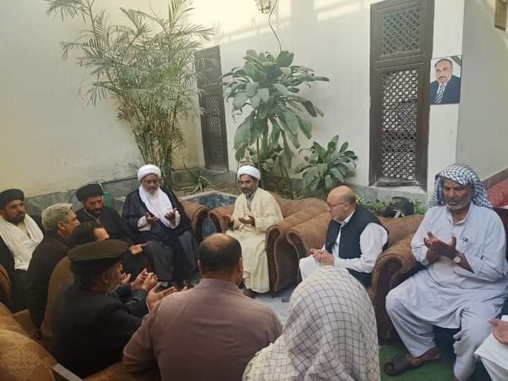 وفاق المدارس الشیعہ کے سیکرٹری جنرل کا اعلیٰ سطحی وفد کے ہمراہ پشاور کا دورہ