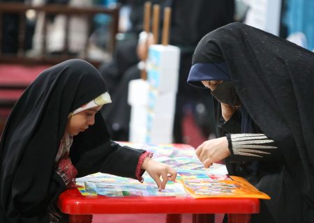 حرم امام رضا(ع) میں “قرآن مفہوم و معنی زندگی” کے عنوان سے نمائش کا انعقاد