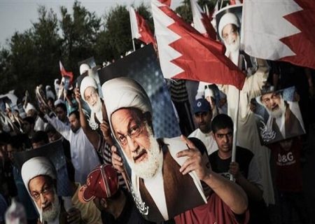 آیت الله شیخ عیسی قاسم کے ساتھ اظہار یکجہتی کیلئے بحرین کی عوام کا مظاہره