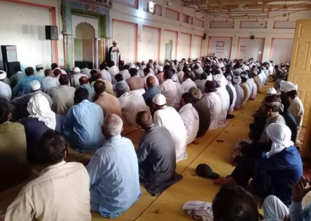 حکومت پاکستان سے مطالبہ کرتے ہیں کہ ہندوستان کے ساتھ تجارتی و سفارتی تعلقات ختم کر دے، علامہ محمد رمضان توقیر