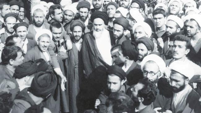 امام خمینیؒ کی نظر میں علماء کی ذمہ داری