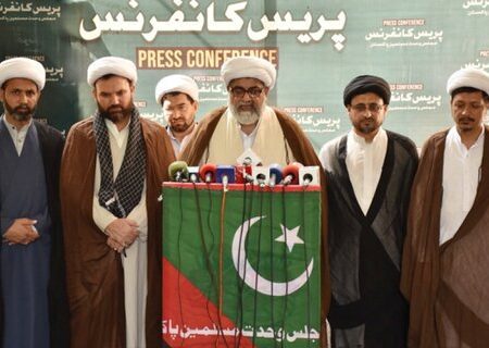 امت مسلمہ میں تفرقہ کی بات کرنا اسلام دشمن قوتوں کو تقویت دینا ہے، علامہ راجہ ناصر عباس جعفری