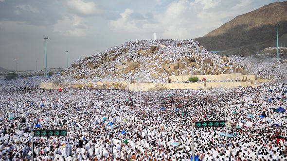 حج کا رکن اعظم وقوف عرفہ آج ادا کیا جا رہا ہے