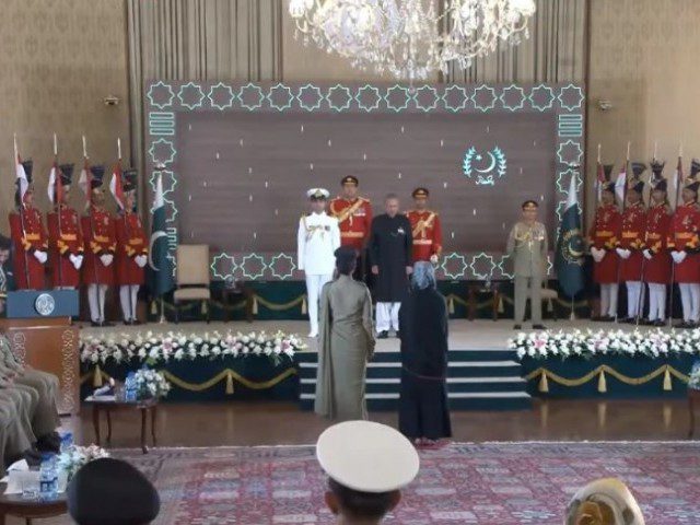 یوم آزادی:پاک افواج کے افسروں اور جوانوں کیلیے ملٹری ایوارڈز