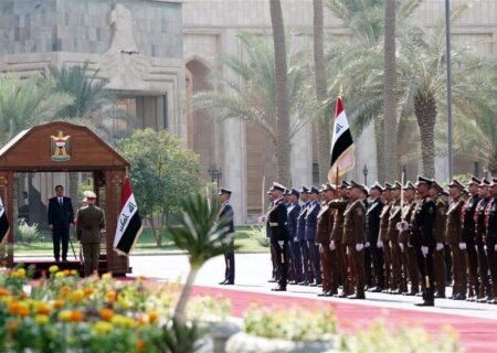 عراق کے نئے وزیر اعظم نے باضابطہ عہدہ سنبھال لیا