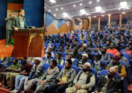 کرگل کشمیر میں ’امام خمینی عالمی اتحاد کا محور‘ کے موضوع پر ایک روزہ سیمینار