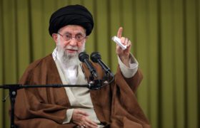 رہبر انقلاب اسلامی سے ملک بھر کے ہزاروں بسیجیوں کی ملاقات