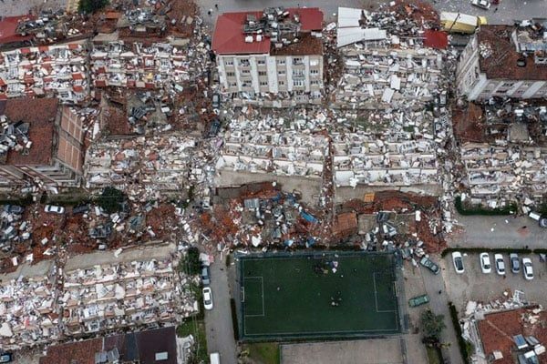 ترکیہ اور شام میں 6 فروری کو آنے والے زلزلے سے اموات کی تعداد 28 ہزار سے تجاوز کرگئی
