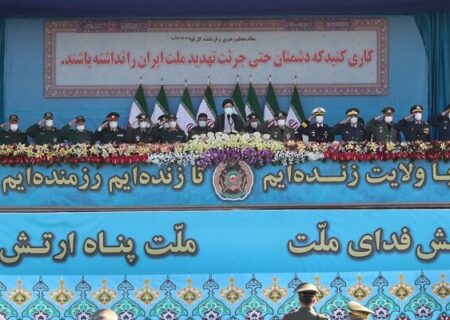 اللہ پر ایمان اور اپنی اور عوامی طاقت پر یقین رکھنا ایرانی مسلح افواج کی امتیازی خصوصیت ہے، ایرانی صدر