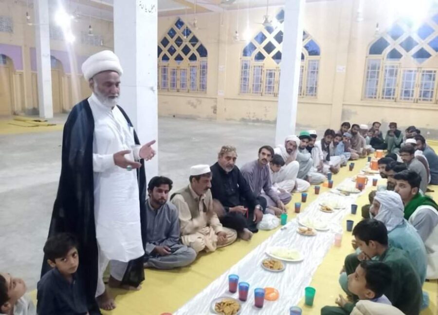 ڈیرہ اسماعیل خان میں شیعہ علماء کونسل کیجانب سے خانوادہ شہداء کیلئے افطار ڈنر