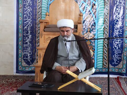 دینی طلباء کو خدا کی معرفت کے ساتھ اس کی اطاعت کرنی چاہیئے، حجت الاسلام رفیعی