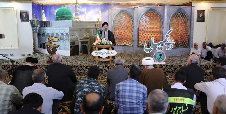 مدینہ منورہ؛ ایرانی حجاج کی جانب سے دعائے کمیل کی روح پرور محفل کا انعقاد+تصاویر