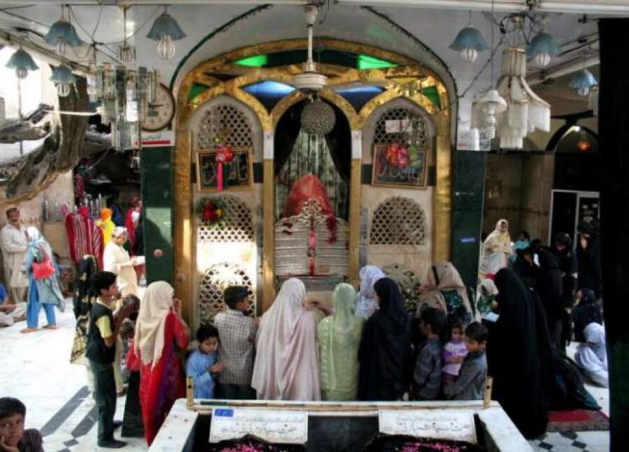 شیعہ علماءکونسل کا دربار بی بی پاکدامناں زائرین کے لئے کھولنے کا مطالبہ
