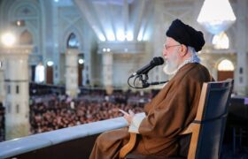 حضرت امام خمینی کی 34 ویں برسی کے پروگرام میں آیت اللہ العظمی سید علی خامنہ ای کی شرکت اور خطاب