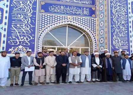 وزیر داخلہ شمس لون کی سربراہی میں پارلمانی امن کمیٹی کے وفد نے امامیہ جامع مسجد سکردو کا دورہ کیا