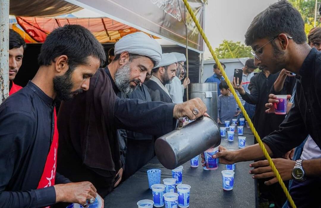 جامعہ الکوثر اور جامعہ اھل البیت کے اساتذہ و طلاب کی بھر پور شرکت