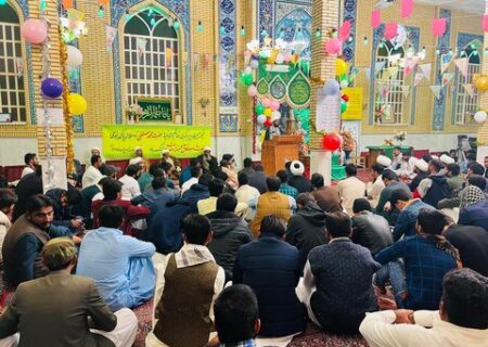 آشتیان ایران میں اُردو زبان طلباء کی جانب سے جشن صادقین علیہم السّلام کی مناسبت سے محفل منعقد