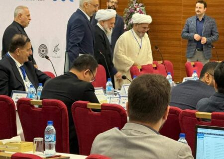 علامہ شبیر میثمی 15ویں 2 روزہ انٹرنیشنل اسلامک کیپیٹل مارکیٹ کانفرنس میں شرکت کیلئے تہران پہنچ گئے