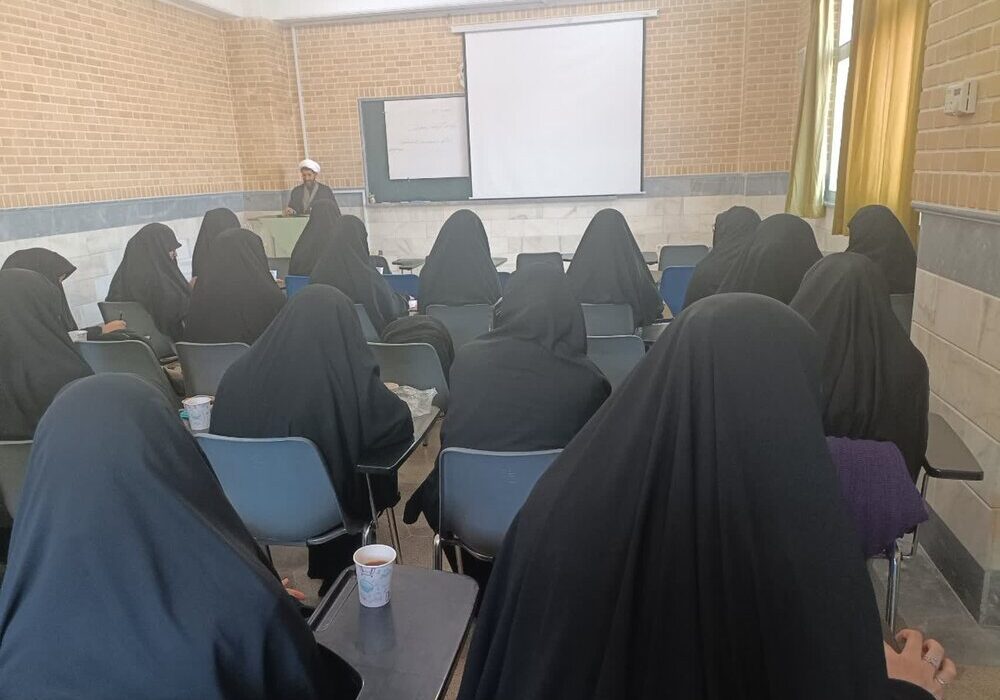 قلم فرسائی، دینی مدارس کی اہم ترین ذمہ داری ہے، حجت الاسلام ڈاکٹر بشوی