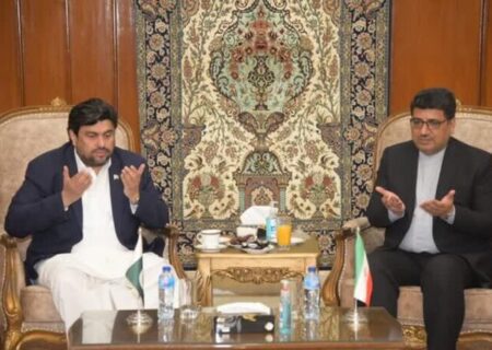 گورنر سندھ کی ایران کے قونصل خانہ آمد، بم دھماکہ میں قیمتی جانوں کے ضیاع پر اظہار
